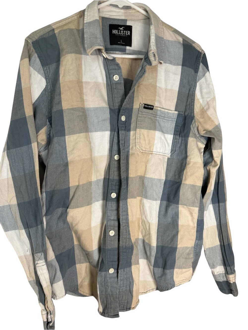 Hollister Men's Beige, Gray & White Plaid Button-Down Shirt